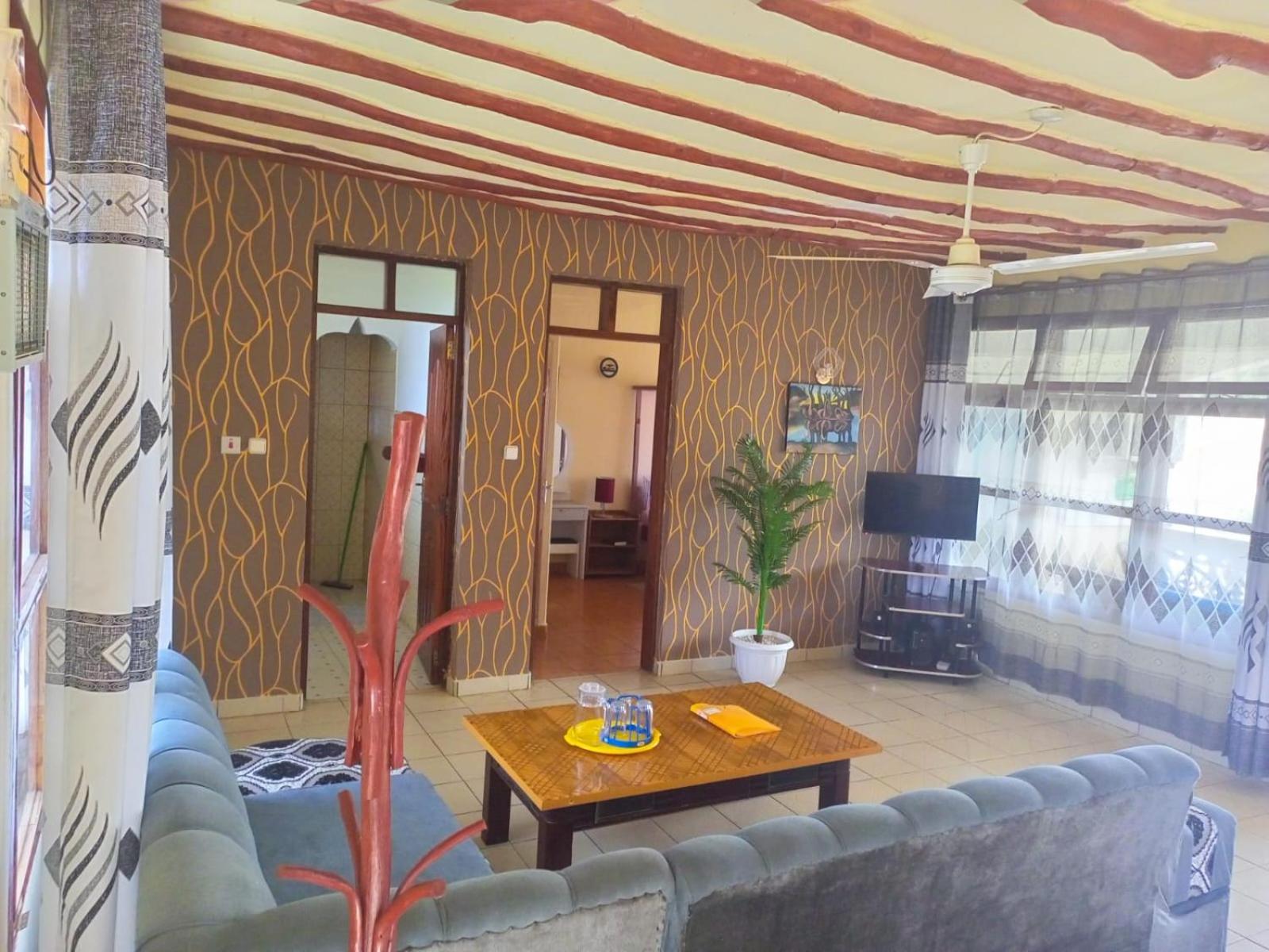 Simba Apartments Diani Beach Eksteriør billede