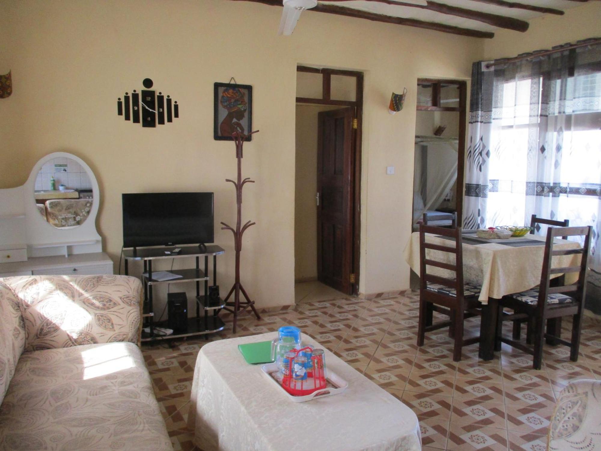 Simba Apartments Diani Beach Værelse billede